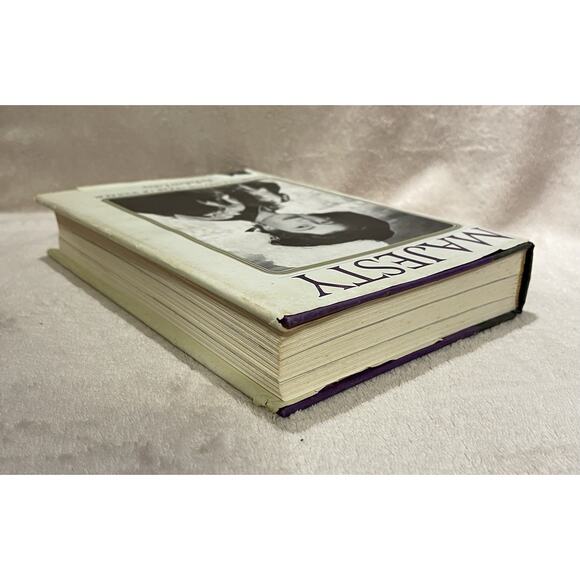 Majesty - Elizabeth II and the House of Windsor by Robert Lacey - 1977 HCDJ - Picture 6 of 13